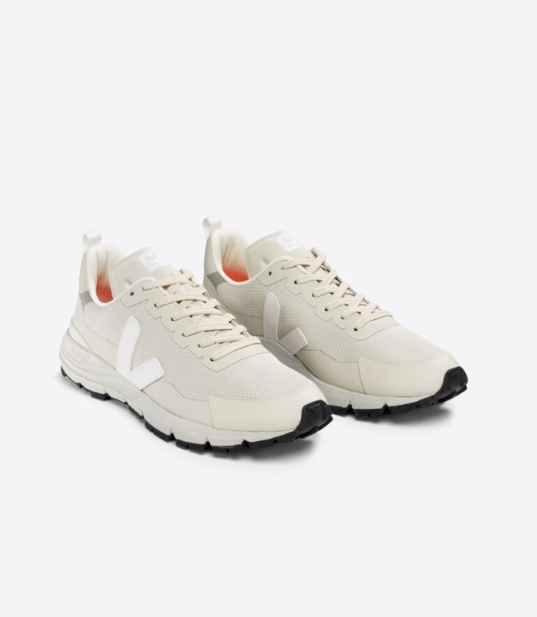 VEJA Dekkan Sneaker - Natural White