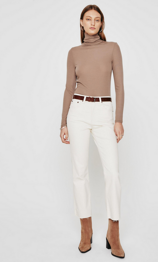 Kinsley - 1 Year Soft Sands