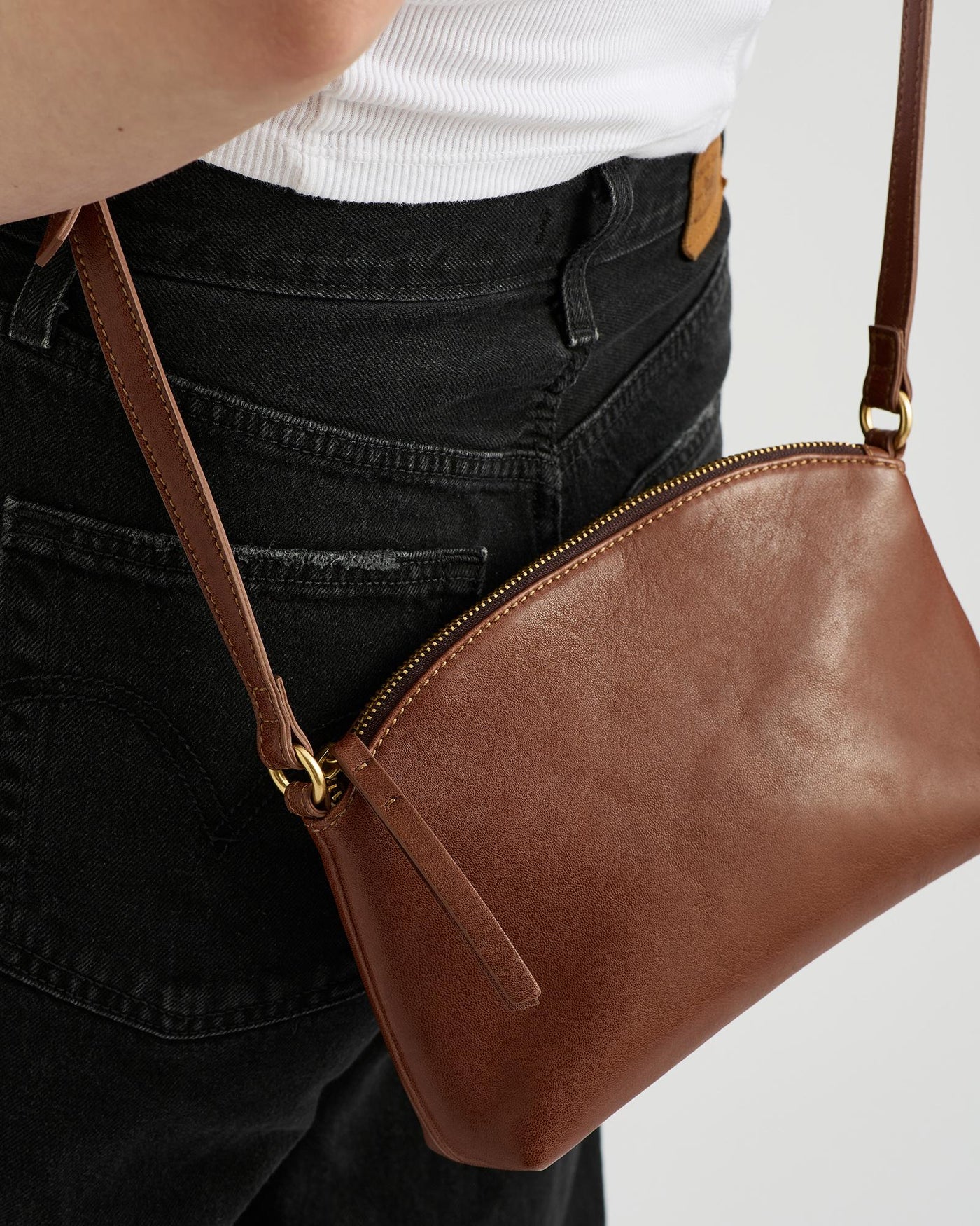 Cleo Crossbody - Cognac