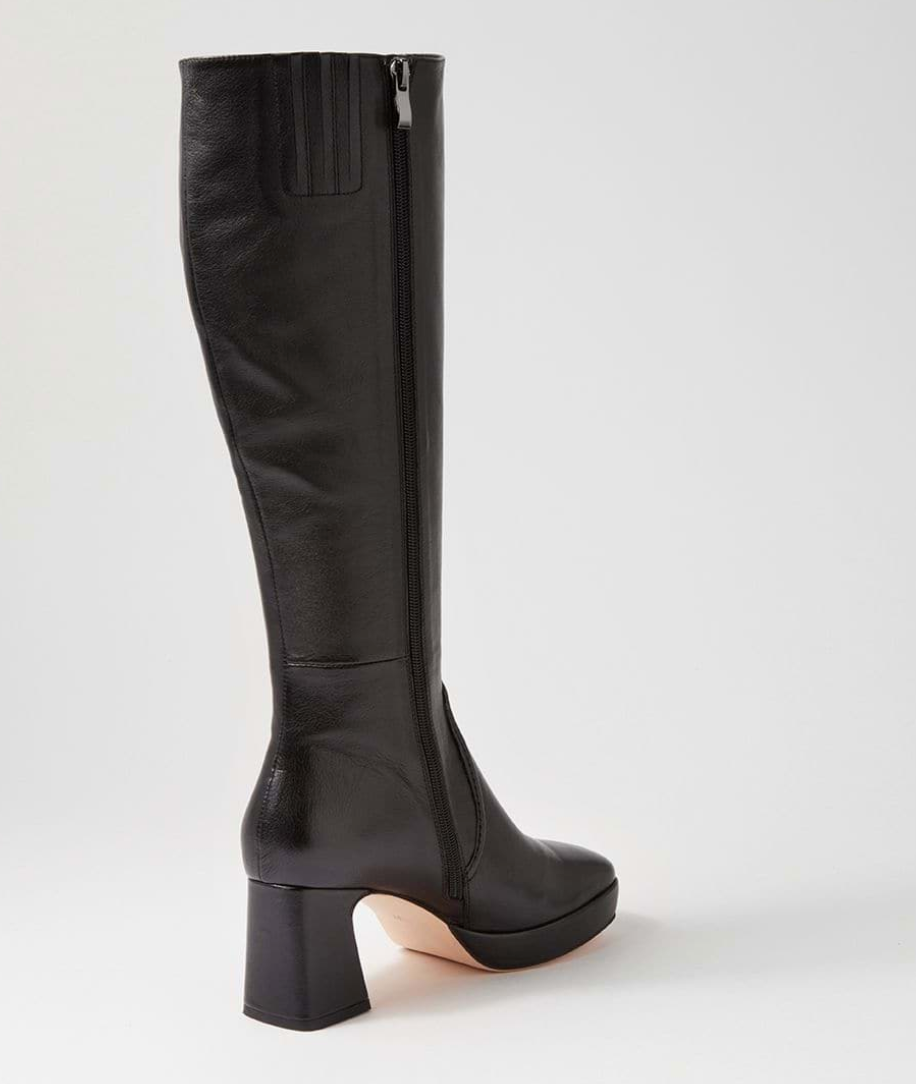 Noell Knee High Leather Boots - Black